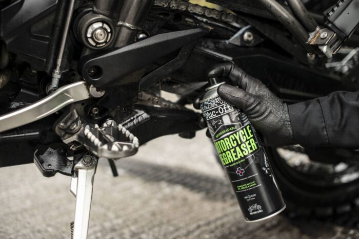 MUC-Off Biodegradowalny spray do odtłuszczania powierzchni MOTORCYCLE DEGRESE 500ml - obrazek 11