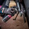 MUC-Off Smar do łańcucha ALL-WEATHER CHAIN LUBE 400ml - obrazek 7