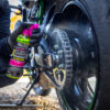 MUC-Off Preparat czyszczący układ napędowy POWERSPORTS DRIVETRAIN CLEANER 500ml - obrazek 3