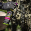 MUC-Off Preparat czyszczący układ napędowy POWERSPORTS DRIVETRAIN CLEANER 500ml - obrazek 9