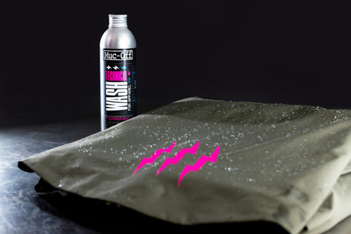 MUC-Off Środek do prania TECHNICAL WASH 300 ml - obrazek 6