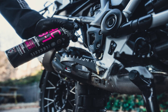 MUC-Off Preparat chroniący motocykl HCB-1 400ml - obrazek 15