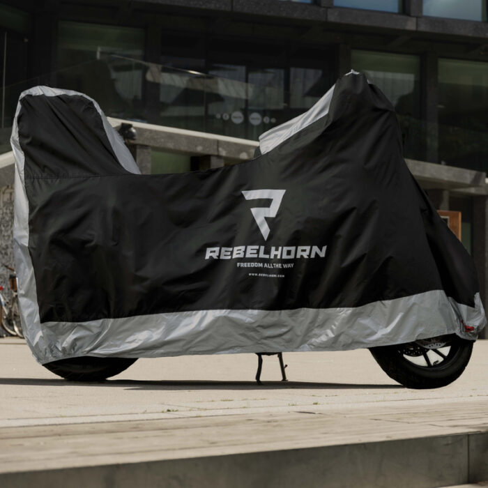 Rebelhorn Pokrowiec na motocykl COVER II z miejscem na kufer Black/Silver - obrazek 3
