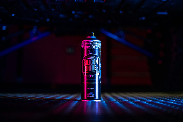 MUC-Off Spray nabłyszczający SILICONE SHINE 500ml - obrazek 11