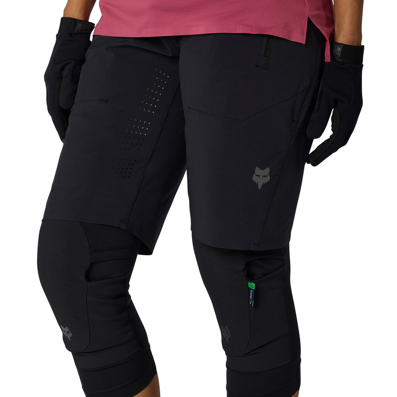 SPODENKI ROWEROWE DAMSKIE FOX FLEXAIR BLACK - obrazek 5